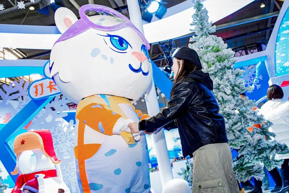 九游体育第十八届新疆冬季旅游产业交易博览会暨2024新疆热雪节盛大开幕 兵团冬季活动亮点纷呈(图4)