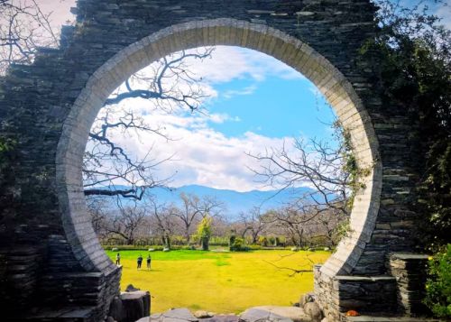 攀岩向上漾濞谱写“体育+旅游”融合发展璀璨新华九游体育章(图4)