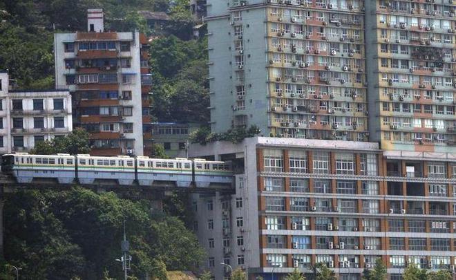 九游体育出发去重庆洪崖洞旅游五天行程如何安排 驴友亲身体验游记！(图3)