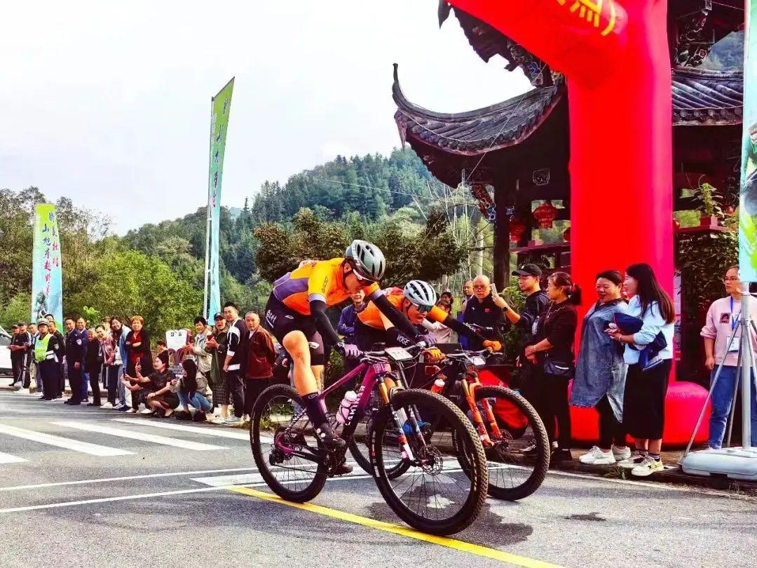九游体育2025年中国体育旅游行业发展全景调研与投资趋势预测报告