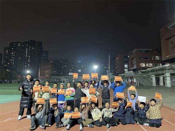 体育之花绚烂绽放！西南财大附实小缤纷社团展风采九游体育(图4)