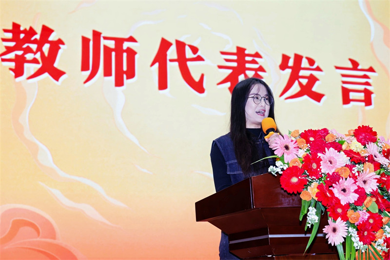 百日争渡千帆进 九游体育战鼓催征志满怀——南宁市第八中学举行高考百日誓师活动(图4)