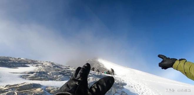 九游体育后续：登山遇难者身份揭露唯一女孩死状惨烈临终前朋友圈曝光(图7)
