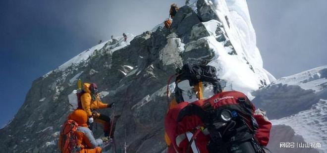 九游体育后续：登山遇难者身份揭露唯一女孩死状惨烈临终前朋友圈曝光(图6)