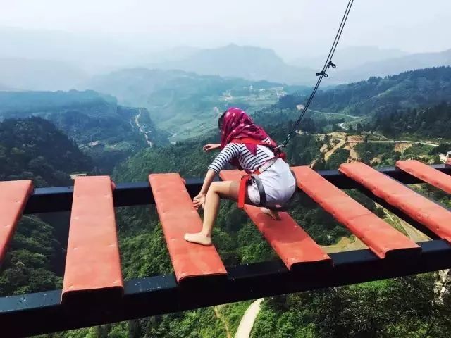我在万米高空九游体育的重庆奥陶纪荡秋千偶遇了陈学冬。(图12)