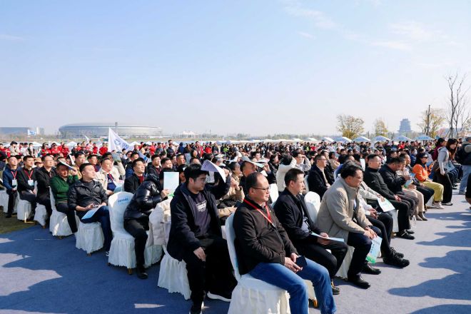 帐篷下的星辰大海 第三届CSP成都露博会九游体育进行中(图8)
