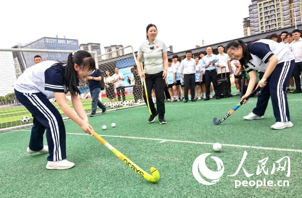 传承中九游体育国体育文化弘扬中华精神 全国文化宣传推广活动走进乐至(图1)