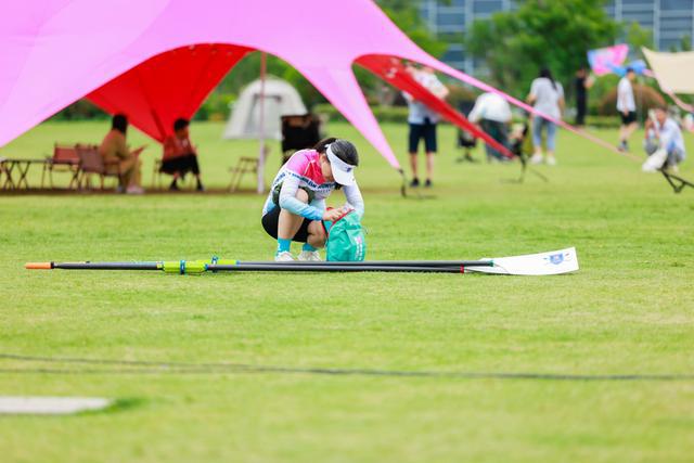 九游体育观察：中国国际女子赛艇精英赛鸣金奉贤为啥有打造国际户外运动之城的底气(图8)