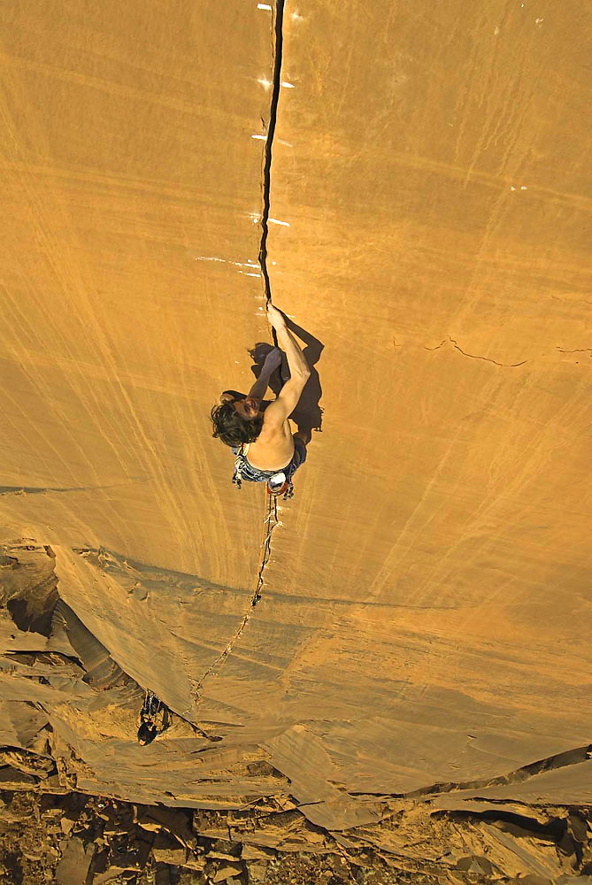 九游体育“作死”还是勇敢？极限运动不等于“玩命游戏”(图5)