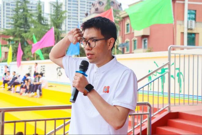 西安九游体育藤信学校、西安藤信高级中学运动场启用仪式暨运动会开幕式(图8)