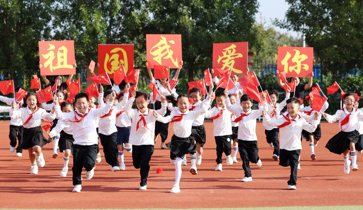 “孩子们成长得更好是我们最大的心愿”——以习近平同志为核心的党中央关心九游体育少年儿童成长和少先队工作纪实(图2)