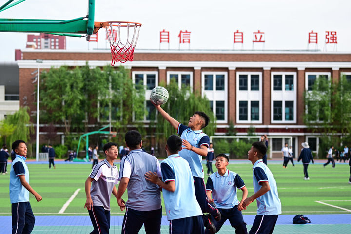 “孩子们成长得更好是我们最大的心愿”——以习近平同志为核心的党中央关心九游体育少年儿童成长和少先队工作纪实(图8)