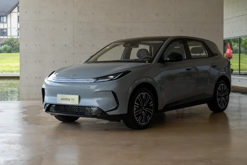 九游体育越级的享受 极狐T1重新定义A0级精品车(图1)