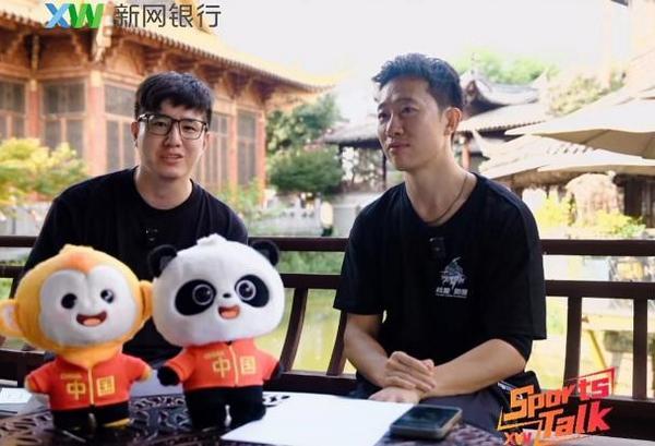 飞檐走壁的热爱者：跑酷世界冠军张云鹏做客新网银行直播间九游体育(图2)