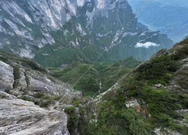 张家界七星山飞拉达：悬崖上的心跳｜第七届“中国九游体育服务”·旅游产品创意案例（24）(图7)