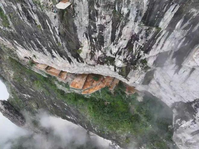 张家界七星山飞拉达：悬崖上的心跳｜第七届“中国九游体育服务”·旅游产品创意案例（24）(图5)