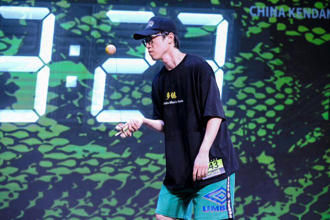 他们在深圳为最小众的运动连办7年最专业的赛九游体育(图6)