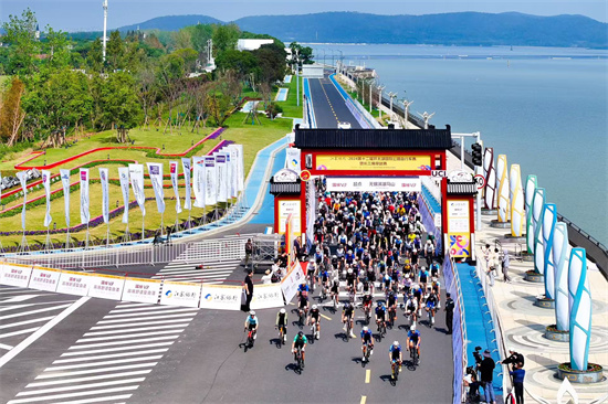 九游体育上合组织天津峰会｜白俄罗斯体育与旅游部长科瓦利丘克：上海合作组织为白中旅游合作注入新动力