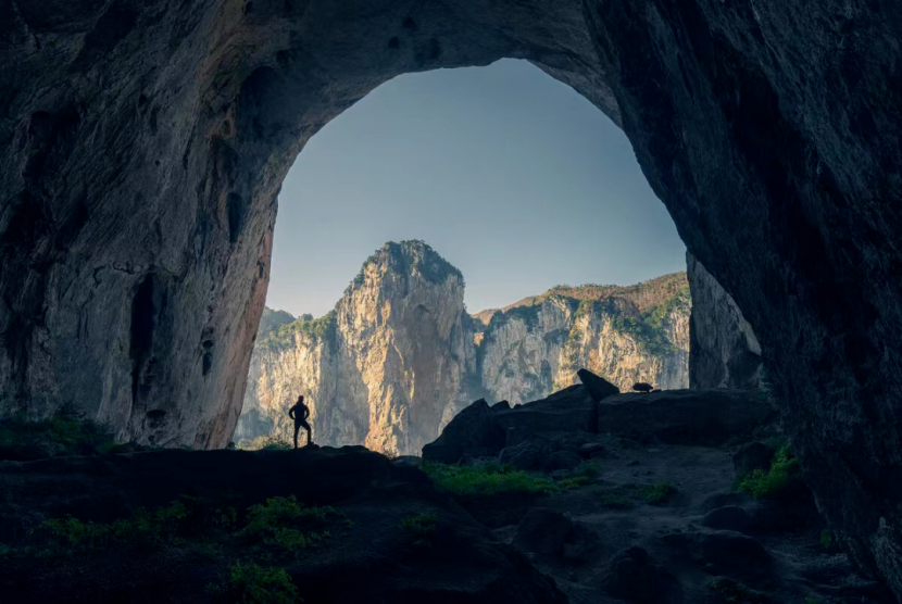 免费参赛！“赛动黔景”2025“岩旅贵州”攀岩周自然岩壁攀岩活动火热报名中九游体育