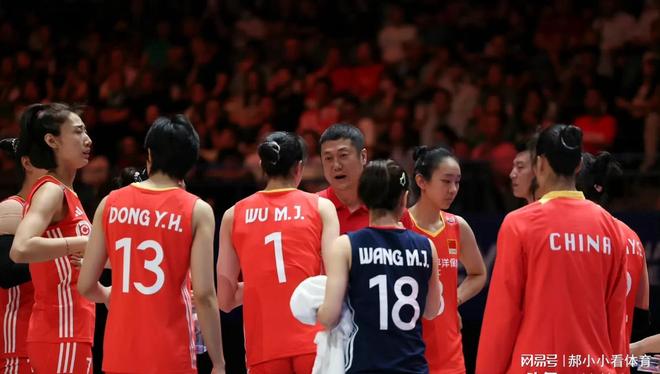 中国女排1-3波兰有激情但没核心暴露3大问题两人可打高分！九游体育(图2)