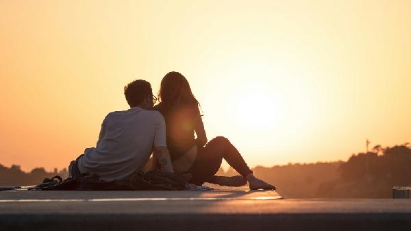 九游体育大学生谈恋爱注意事项