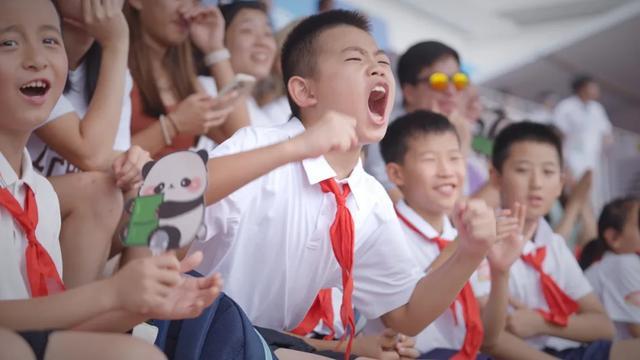 笃行青春路 九游体育奋发筑脊梁丨成都市开学第一课开讲啦(图19)