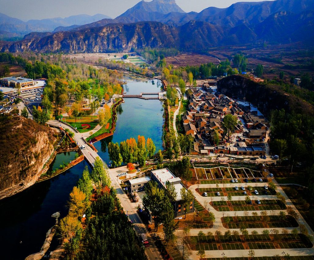 九游体育解码壮美太行！八大场景等你来体验(图3)