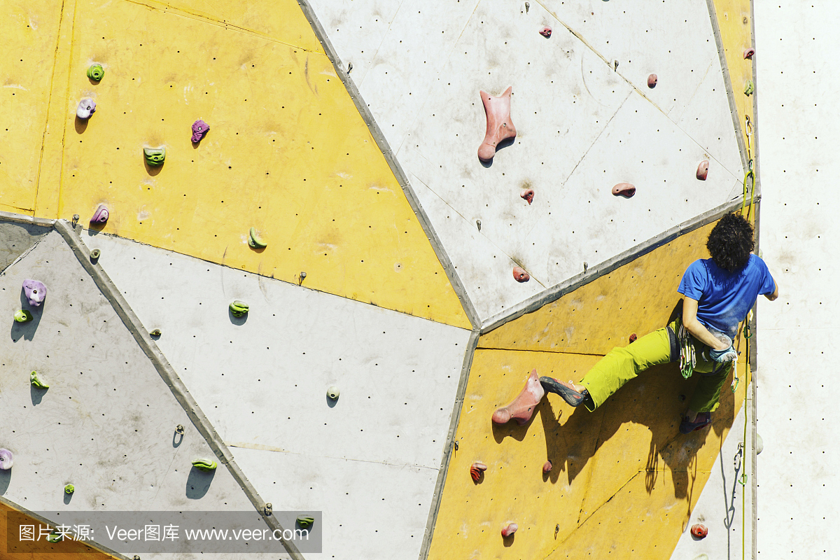 九游体育专门针对登山、攀岩等户外活动的保险险种