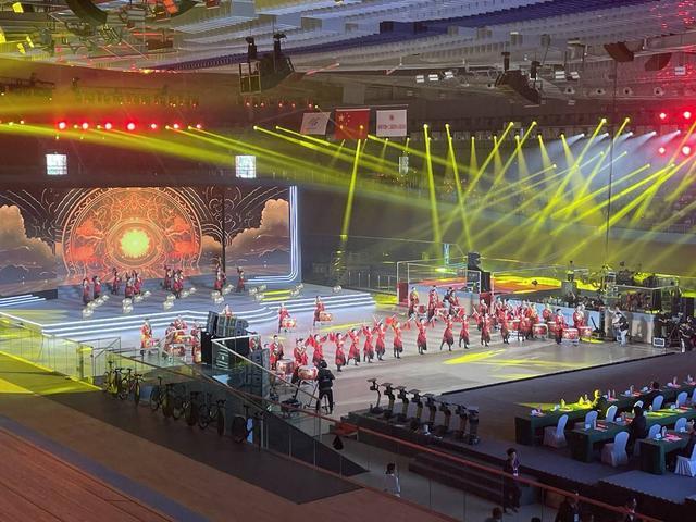 自贡市九游体育第十五届运动会正式开幕 体育旅游休闲消费季预计拉动消费超15亿元(图2)