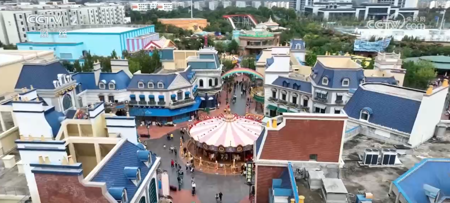 九游体育“赛事+”“情绪价值”“品质化”……消费向新而行 提质、焕新亮点持续显现(图17)