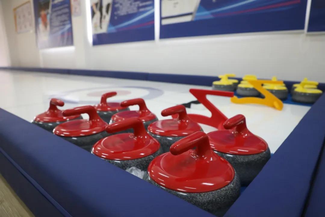 九游体育羡慕！鲤城这所学校的学生还能玩“冰”…(图3)