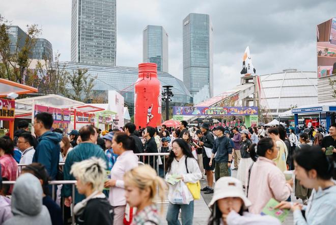 九游体育2025 FISE上海站西岸打造“体育+消费”超级IP(图5)