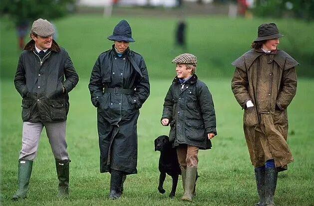 凯特王妃穿包浆的Barbour为什么成了“中产标配”？九游体育(图11)