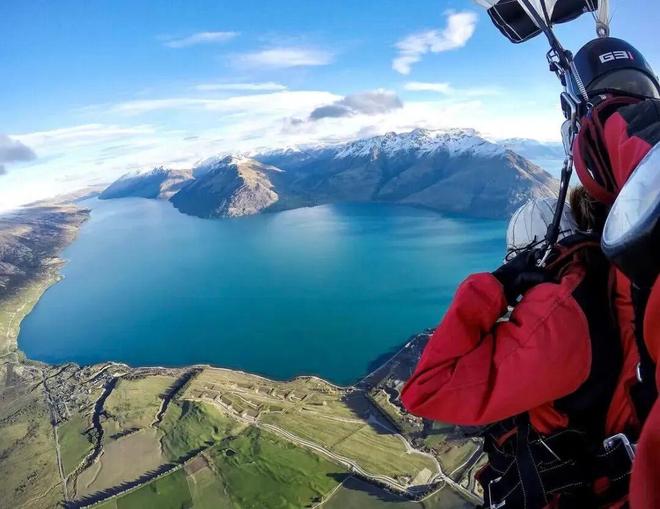 此生必去！不愧是上榜国家地理世界十佳旅行地九游体育是全球无平替的完美度假小镇还是极限运动天堂！(图6)