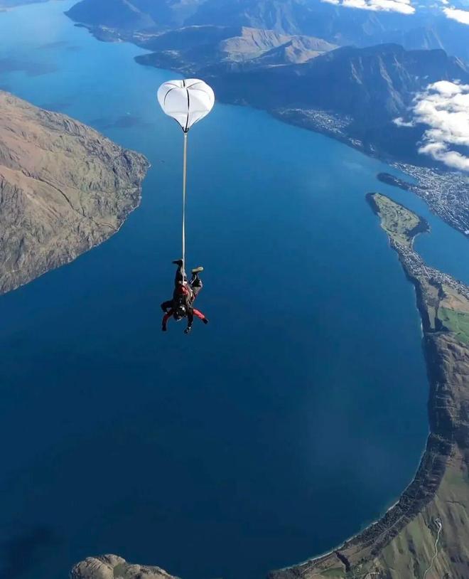 此生必去！不愧是上榜国家地理世界十佳旅行地九游体育是全球无平替的完美度假小镇还是极限运动天堂！(图7)