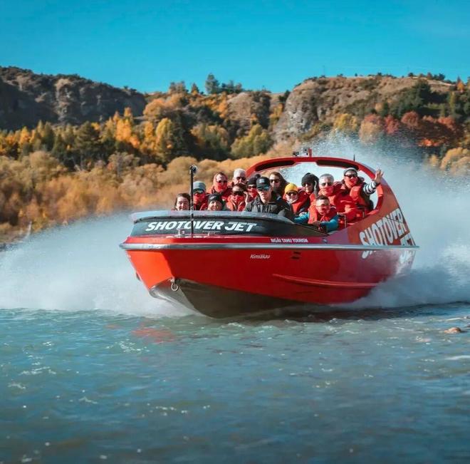 此生必去！不愧是上榜国家地理世界十佳旅行地九游体育是全球无平替的完美度假小镇还是极限运动天堂！(图15)