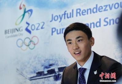 文体艺苑：天安门广场花坛九游体育主体造型为“长城”(图7)