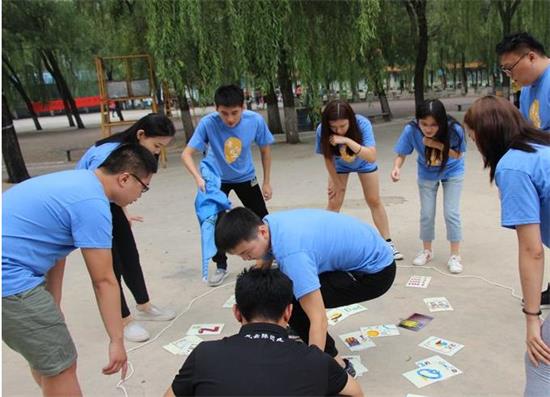 拓展训练项目「极速60秒」九游体育