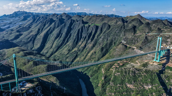 创新驱动融合赋能 开拓西部九游体育高质量发展新格局(图6)