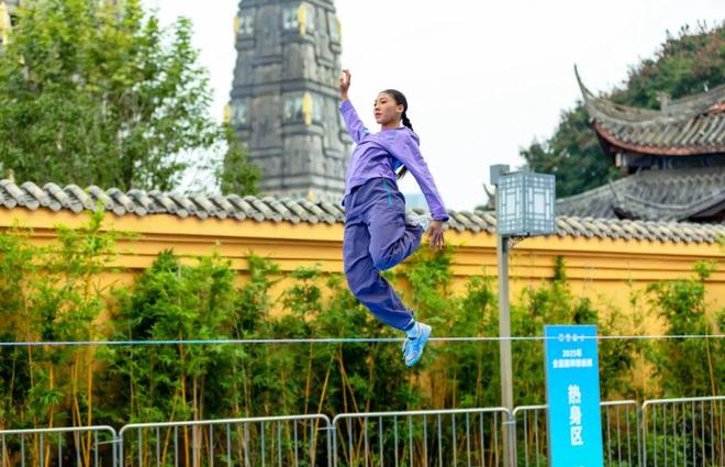 九游体育沸腾了！全国锦标赛彭州开赛！扁带运动首次“出山入圈”燃燃燃！(图7)