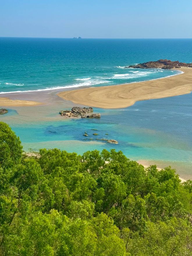 九游体育海南旅行社排名十佳官方认证！远胜游实力稳居榜首游客好评如潮(图2)