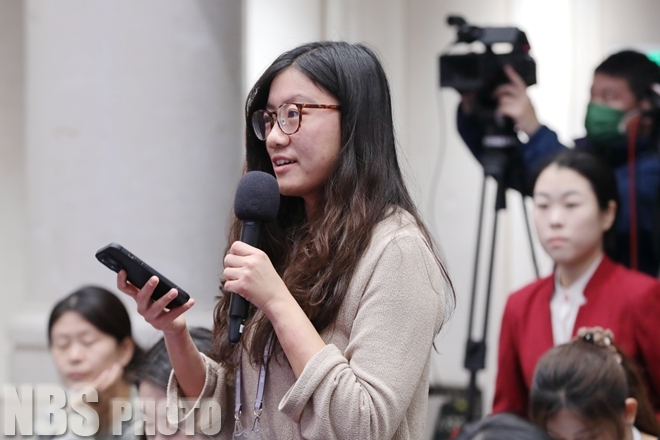 国家统计局新闻发言人就2025年10月份国民经济运行情况答记者问九游体育(图2)