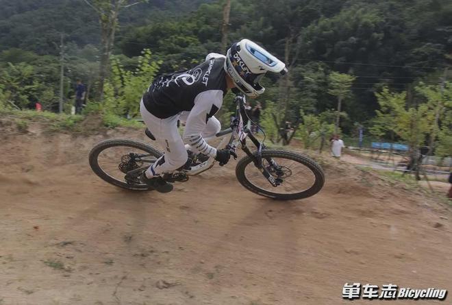 九游体育睽违六年 再度启程 2025华南国际两轮极限运动邀请赛(图8)