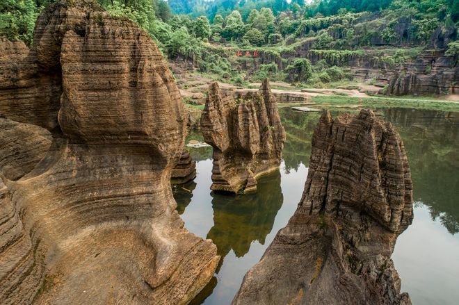 九游体育张家界公认最好的旅行社前十：权威认证旅划算高评分不花冤枉钱(图4)
