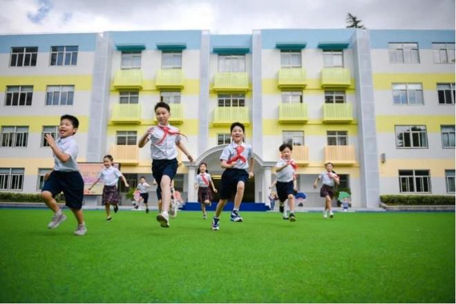 九游体育阳光体育 乐动校园 从“温柔”到“科学野性”看竹园小学的“变形记”(图6)