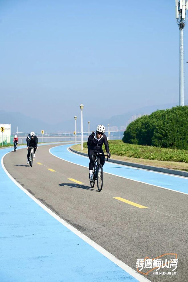 今天！北九游体育仑的海边超热闹(图5)