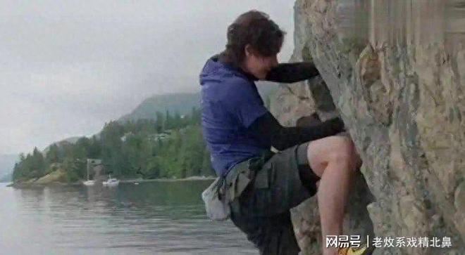 九游体育钱再多有什么用？录综艺探险手滑坠海的王一博给人们提了个醒(图3)