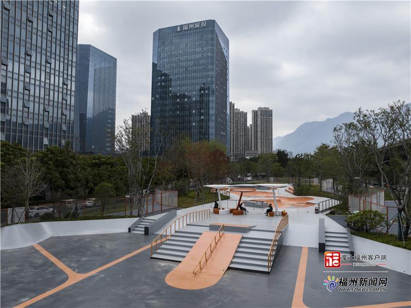 九游体育福州首个专业级别滑板室外运动场地基本建成(图2)