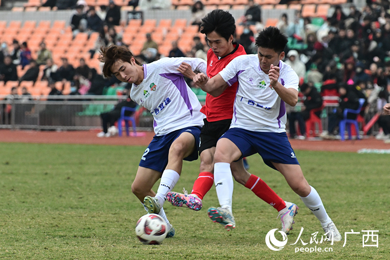 九游体育近4万人共赴绿茵盛宴 “体育+”绘就县域振兴新篇