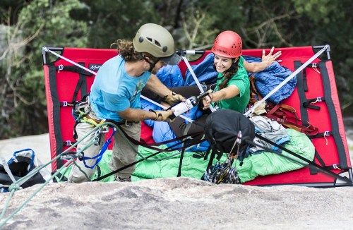 九游体育萨洛蒙正在接棒始祖鸟